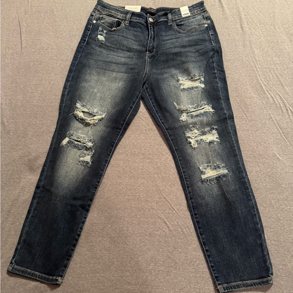 Judy Blue- NWT Distressed Dark Blue Jeans